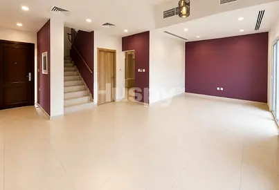 Single Row | Landscaped | Upgraded
