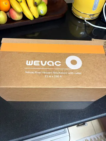 VACUUM SEALER BUNDLE — BRAND NEW, NEVER OPENED — 300 AED 🔥