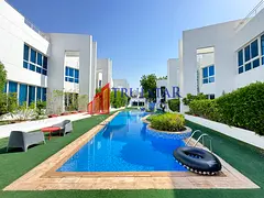 COMPOUND VILLA 4BR+MAIDS PRIVATE GARDEN SHARED POOL GYM