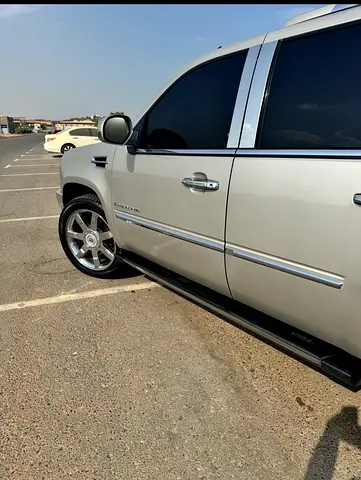 صورة 4 لـ 2008 Cadillac ESCALADE