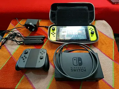 Modchipped Nintendo Switch V2 w/ 48 Games + Complete Accessories