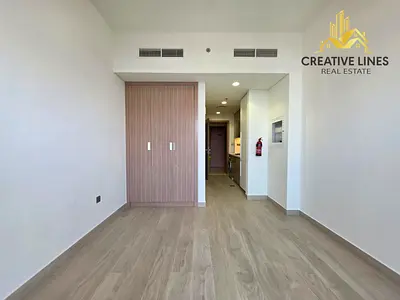 Very Spcicus Studio available for family