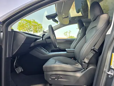 2026 Tesla MODEL Y 照片 4