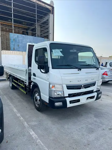 Mitsubishi Canter Standard 2025 GCC Specs