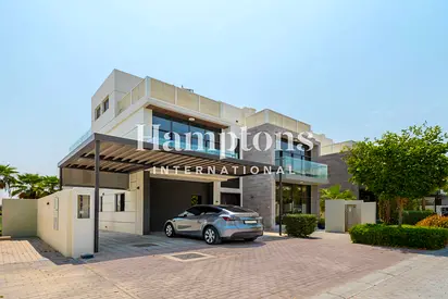 Full Golf View | G+2 | Fendi Villa