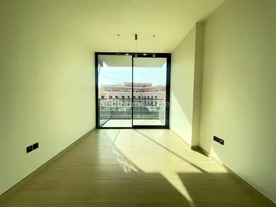 Spacious 1 Bedroom | Vacant Soon | Prime Location