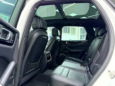 صورة مصغرة 9 لـ 2018 Porsche CAYENNE
