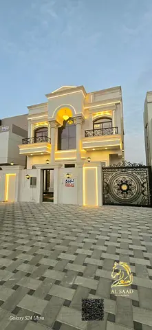 فرصة مميزة لامتلاك فيلا كلاسيكية واسعة في موقع استراتيجي بمنطقة الحليو 2