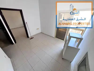 أجمل الشقق وأقل الأسعار _ غرفة وصالة  الروضة 2 – عجمان _  السعر 24,000 درهم للإيجار السنوي بموقع حيوي _ سهل المخرج الي دبي والشارقه