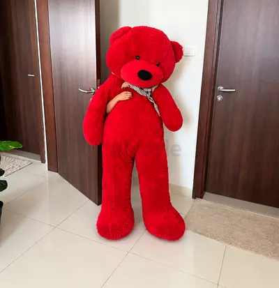 Gaint teddy bear