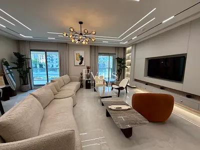 3BR Apartment | The Residences Villas | Boulevard View