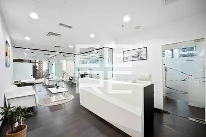 Fully Furnished| Newly Renovated| Glass Partition