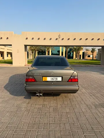 صورة 10 لـ 1991 Mercedes-BENZ E-CLASS