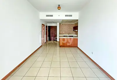 Vacant | Sea View | Mid Floor