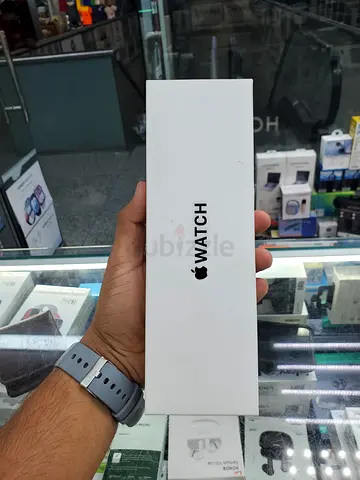 Apple Watch SE3 44mm GPS Series (boxed) - Just open/With Band