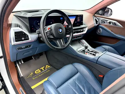 2023 BMW XM photo 10
