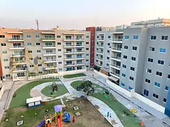CLOSE KITCHEN / WELL MAINTAINED / HIGH FLOOR