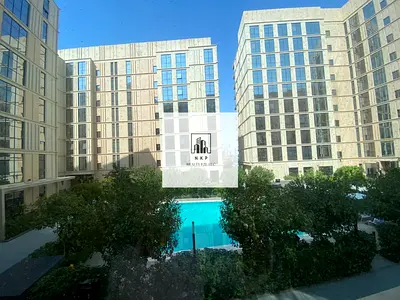 Spacious luxurious lush brand new 1bhk 2 bathrooms Closed kitchen pool view