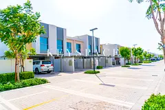 Elite Family Retreat | Prime Al Zahia Address | Resale