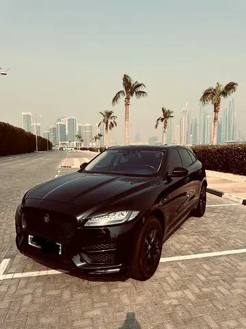 صورة 2 لـ 2019 Jaguar F-PACE