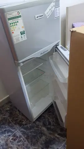 ثلاجة