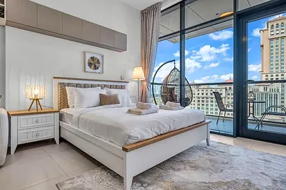 Luxury Brand New Master Room Metro 4 Minutes Walk