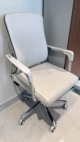 Office chair rarely used 2 pcs
