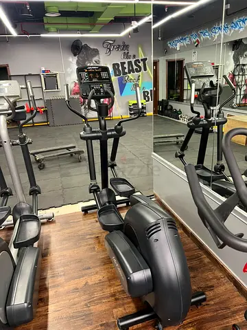 Life Fitness CLSX Integrity Elliptical