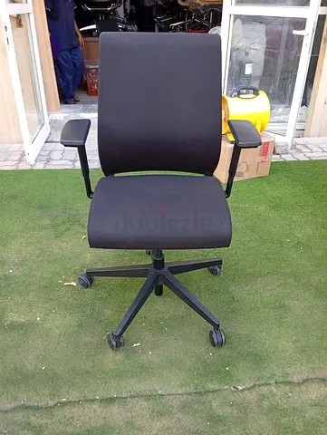 Steel case think office chair