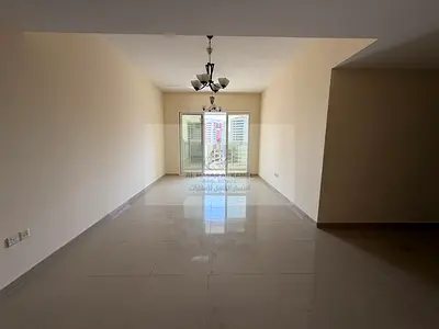 إطلالة مفتوحة | مساحات كبيره |  إطلالة | بانوراما | خزائن بالحائط | موقع مميز | 2 بلكونه
