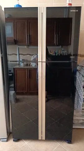 refrigerator - double-door and side-by-side, good working condition ()