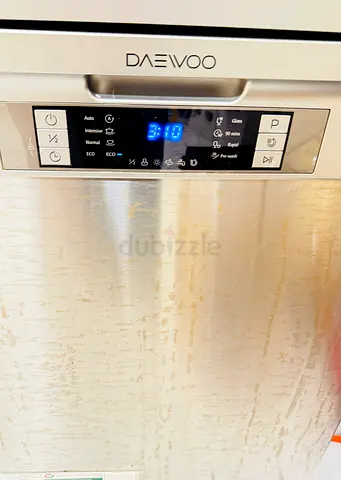 Daewoo Built-in Stainless Steel Dishwasher - Good Condition