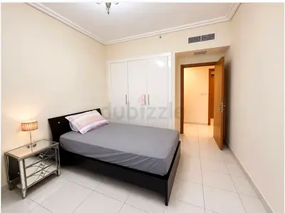 Bedspace near Financial Metro Stn, for Filipina Ladies only