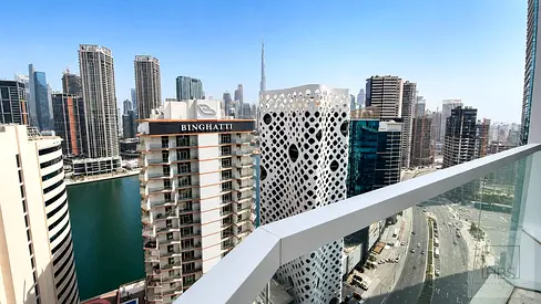 CANAL & DOWNTOWN VIEWS | FURNISHED | HIGH FLOOR
