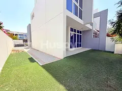 Vacant | Open Kitchen | Corner Plot