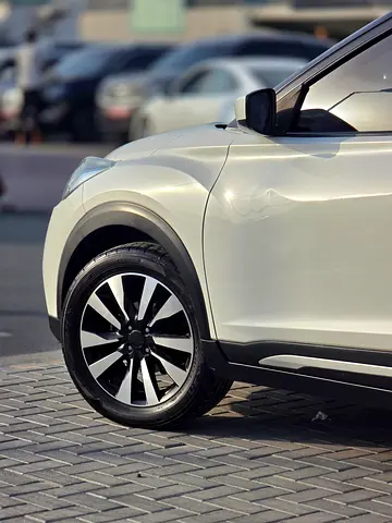 2017 Nissan KICKS — фото 10