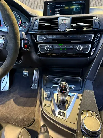2018 BMW M4 — миниатюра 11
