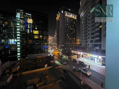 Spacious 1BR | 926 Sq.Ft. | Balcony | 1 Month FREE