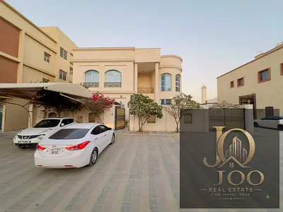 فخامة تليق بالعائلة | 5 غرف ماستر + مجلس + صالتين + غرفة طعام + فرش كامل