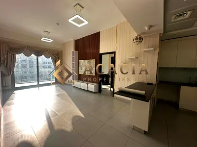3 Spacious Bedrooms I Huge Private Balcony