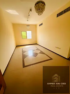 Spacious 1-bedroom apartment in Al Hamidiya 1, close to the court, with a balcony and 1 bathroom, AE