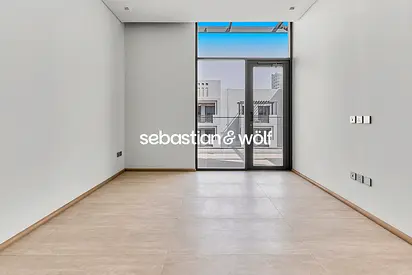 Expansive Terrace | Tenanted | 7% Gross Yield