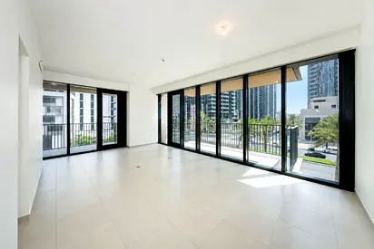 Fresh layout | 0% Commission | Ready to move-in