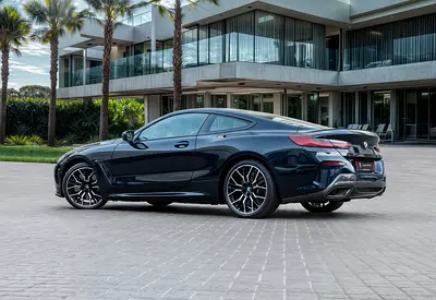 2023 BMW 8-SERIES 照片 3