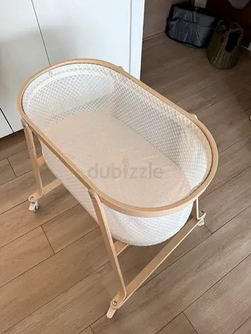 Baby bassinet bed