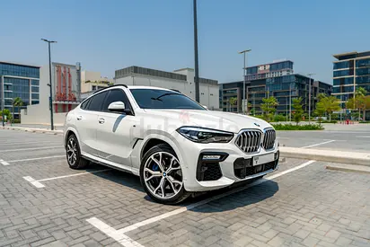 Stunning BMW X6 xDrive40i 2020 | GCC Specs | Pristine Condition