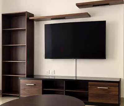 Tv unit for sale (Free bookshelf)