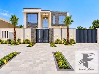 Spacious 6BR Villa with Big Garden | Ready to Move
