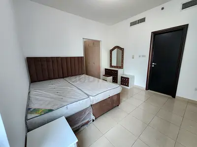 Bed Space in Master Room  | Near Metro and Marina Mall