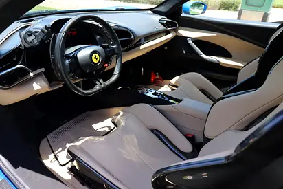 صورة 12 لـ 2023 Ferrari 296 GTS